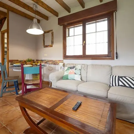 Casa Del Cuera Holiday home *